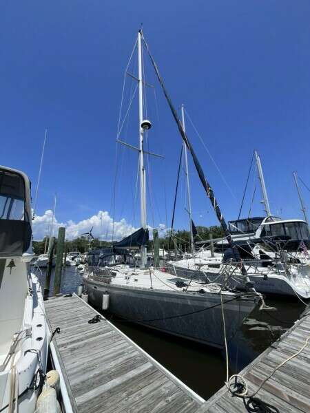 Pieridae 30ft O Day Yacht For Sale