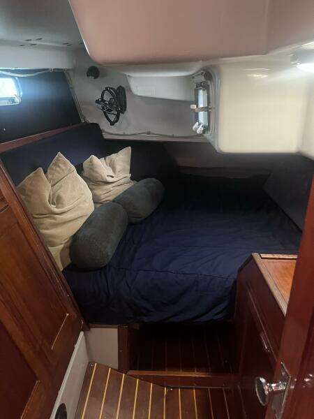 Pieridae 30ft O Day Yacht For Sale