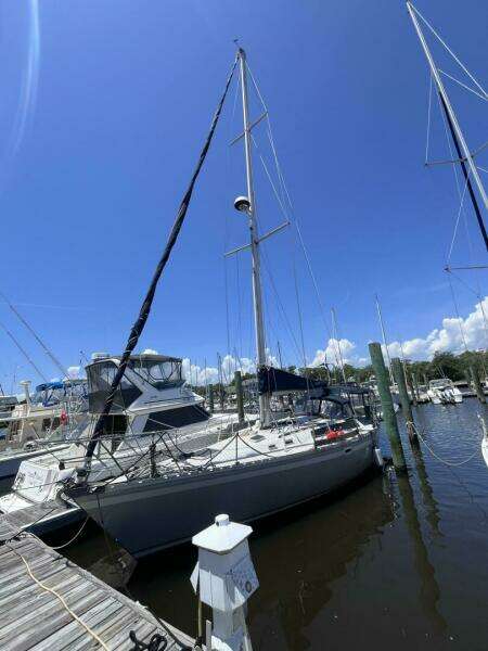 Pieridae 30ft O Day Yacht For Sale