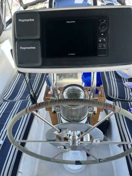 Pieridae 30ft O Day Yacht For Sale