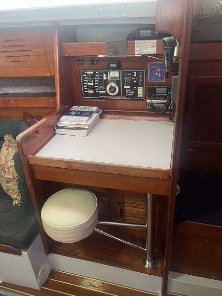 Pieridae 30ft O Day Yacht For Sale