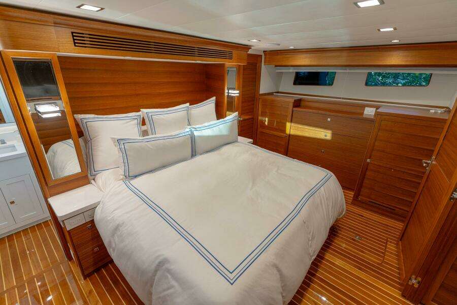 MASTER STATEROOM