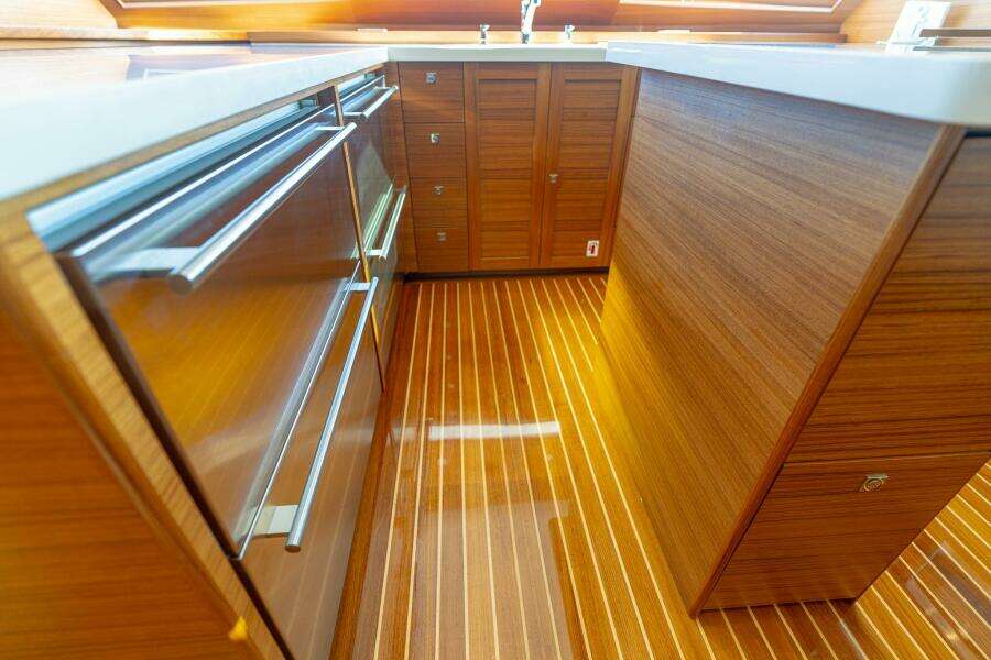 GALLEY- PORT-REFRIGERATION