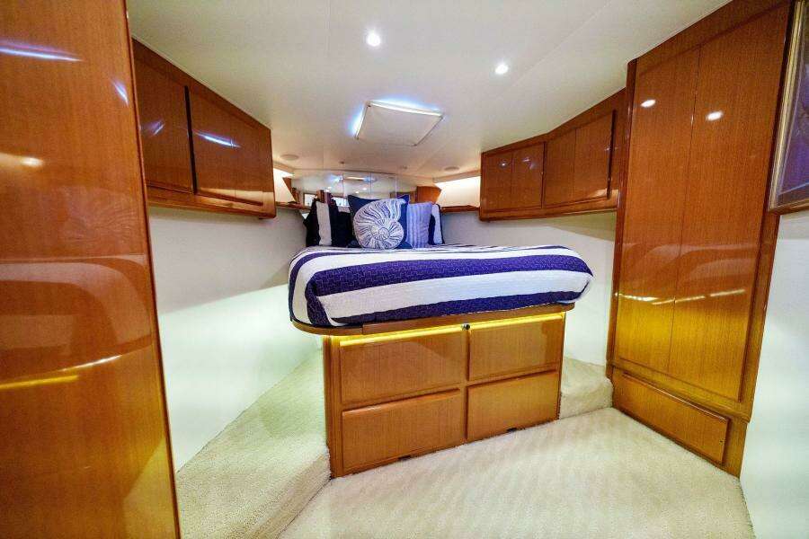 2000 Viking 50 Convertible