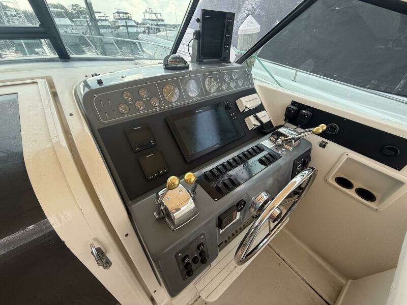 Encore 43ft Tiara Yachts Yacht For Sale