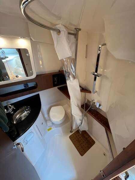 2019 Grady-White 370 Express 