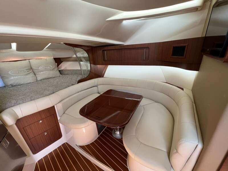2019 Grady-White 370 Express 