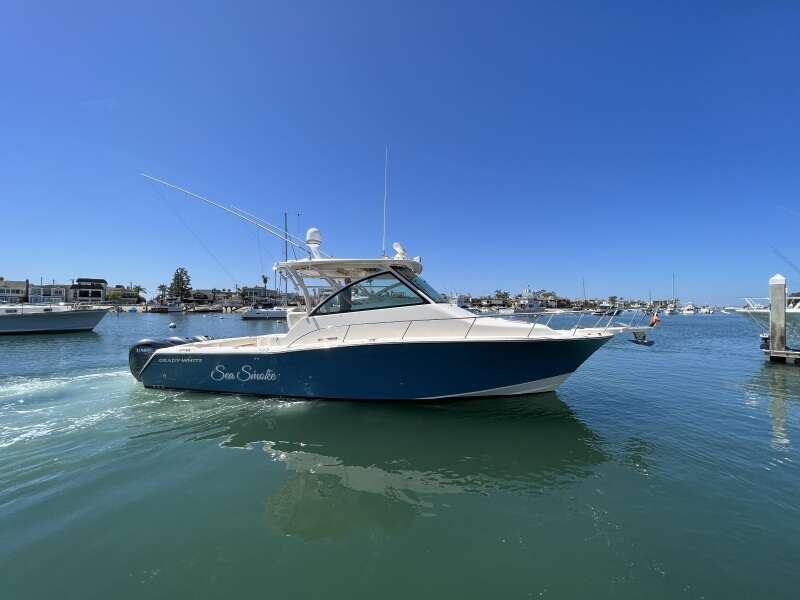 2019 Grady-White 370 Express 