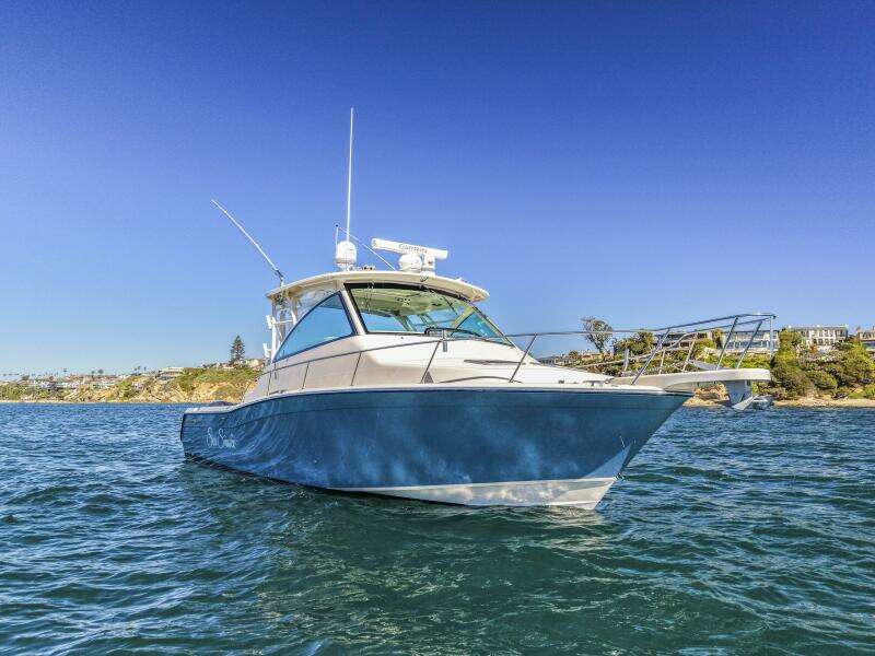 2019 Grady-White 370 Express 