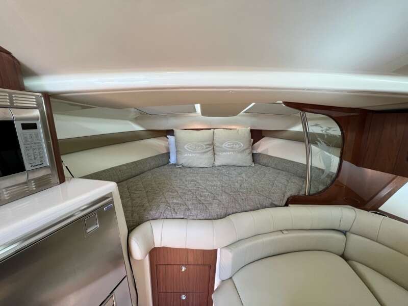 2019 Grady-White 370 Express 