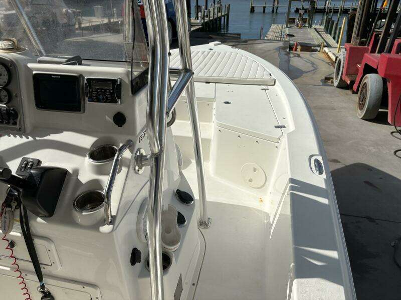 22ft Sea Hunt Yacht For Sale