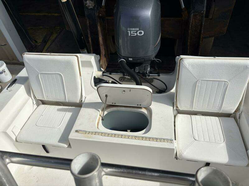 22ft Sea Hunt Yacht For Sale