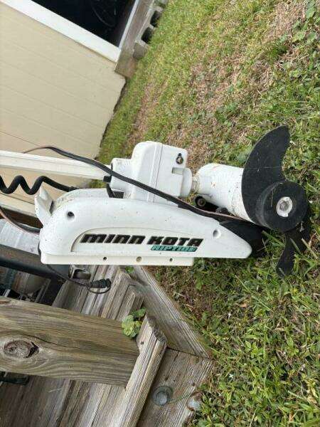22ft Sea Hunt Yacht For Sale