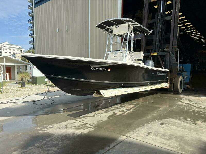22ft Sea Hunt Yacht For Sale