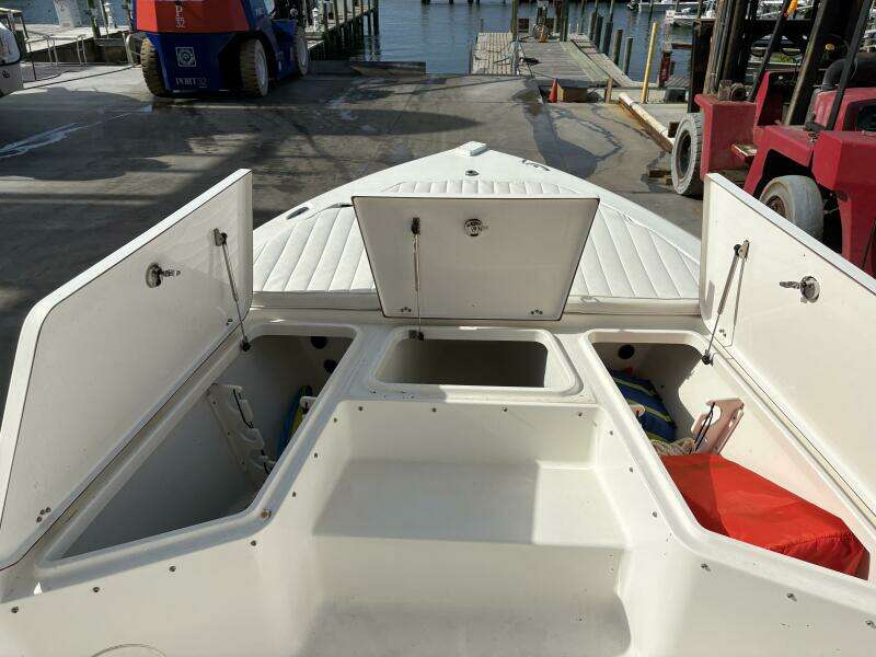 22ft Sea Hunt Yacht For Sale