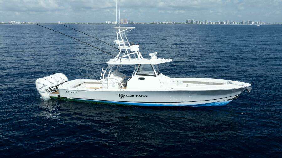 TT HARD TIMES 41ft Regulator Yacht For Sale