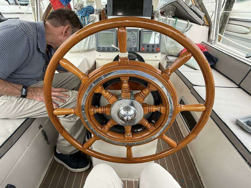 31ft Gozzard Yacht For Sale