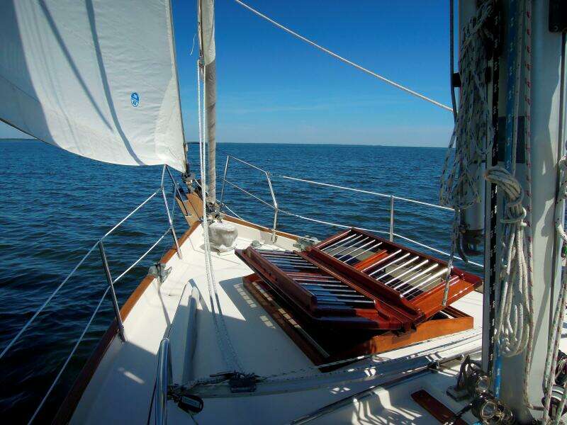 31ft Gozzard Yacht For Sale