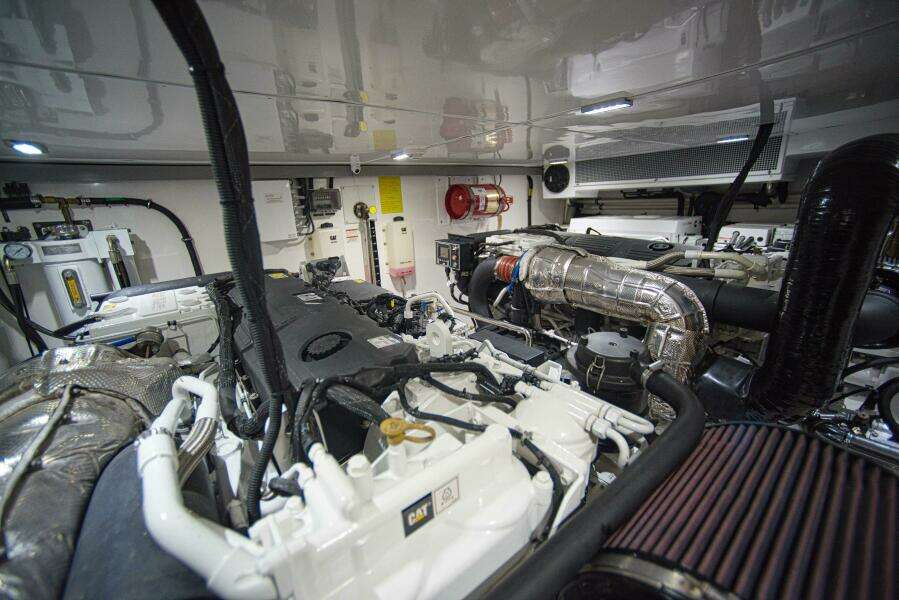 IMAGINE 58ft Marlow Yacht For Sale