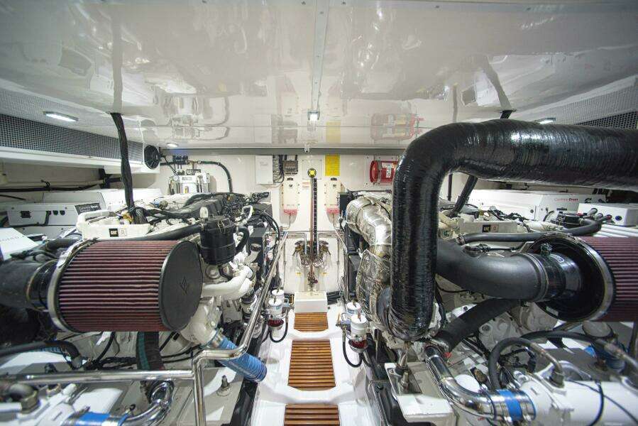 IMAGINE 58ft Marlow Yacht For Sale