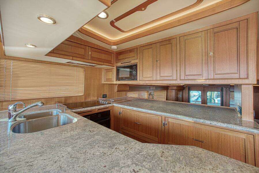IMAGINE 58ft Marlow Yacht For Sale