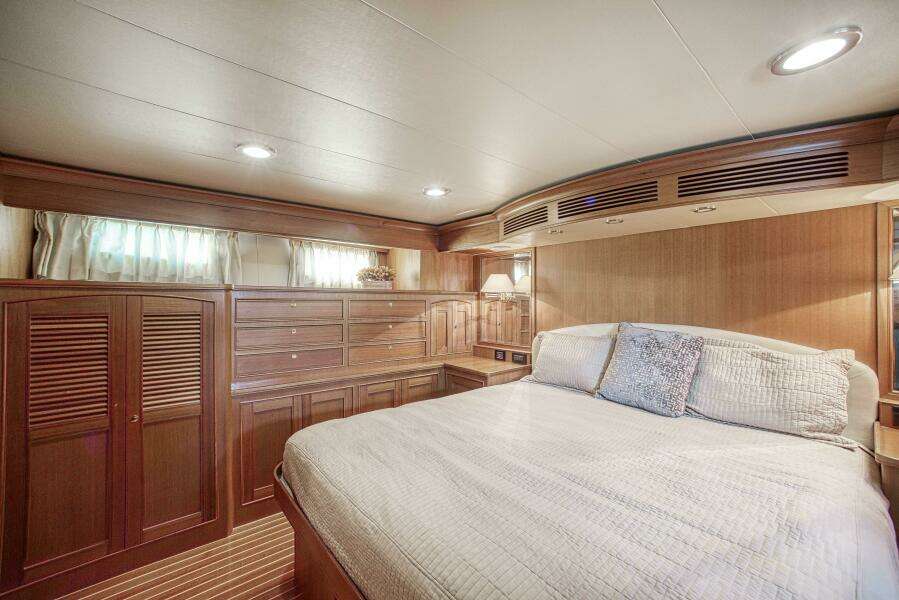 IMAGINE 58ft Marlow Yacht For Sale