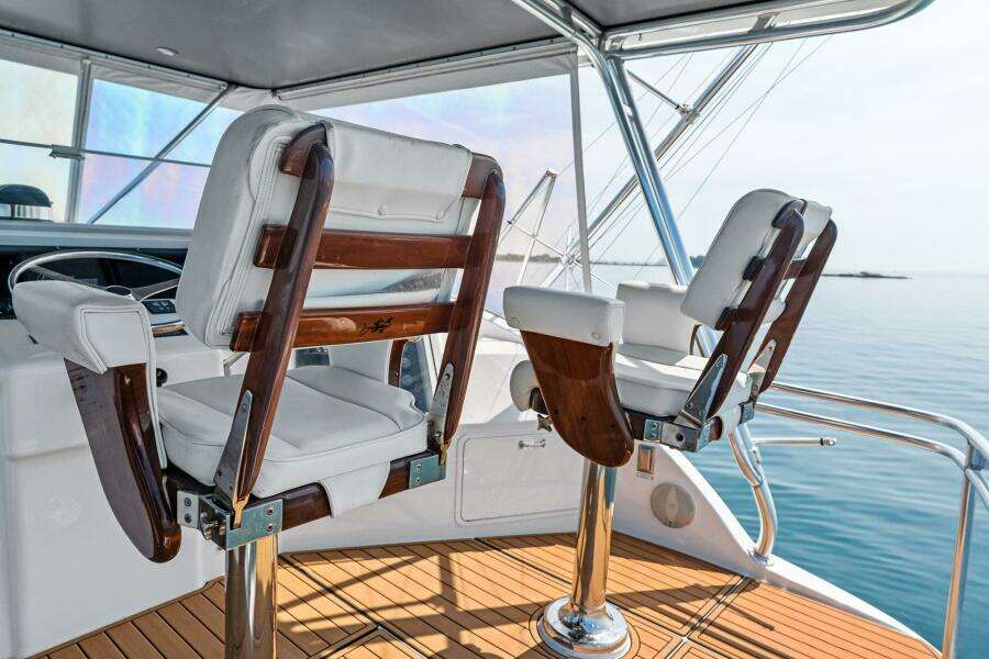 Amp d Up 60ft Hatteras Yacht For Sale