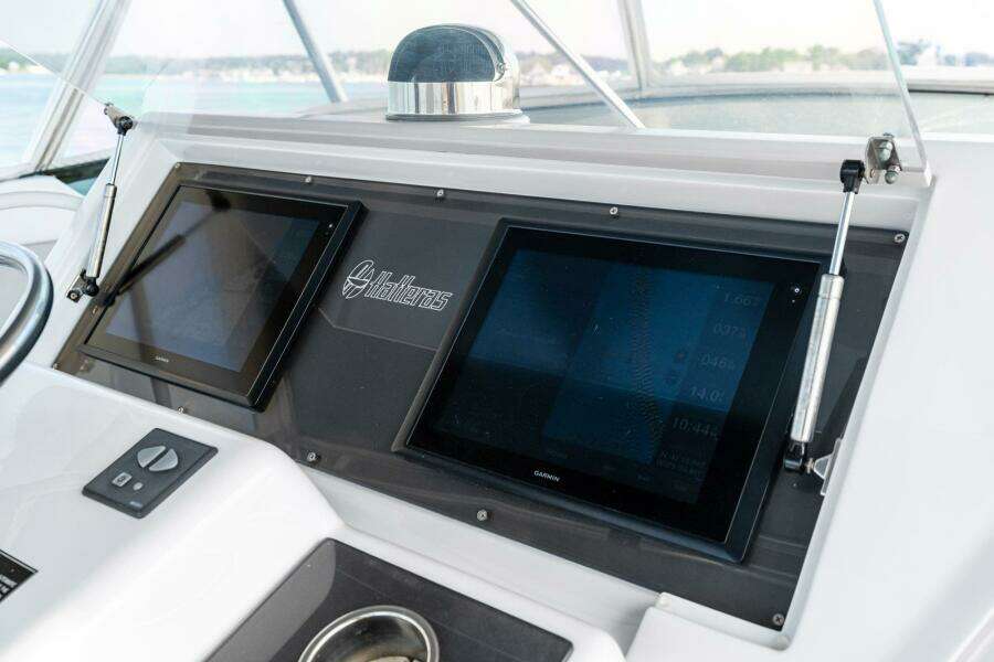 Amp d Up 60ft Hatteras Yacht For Sale