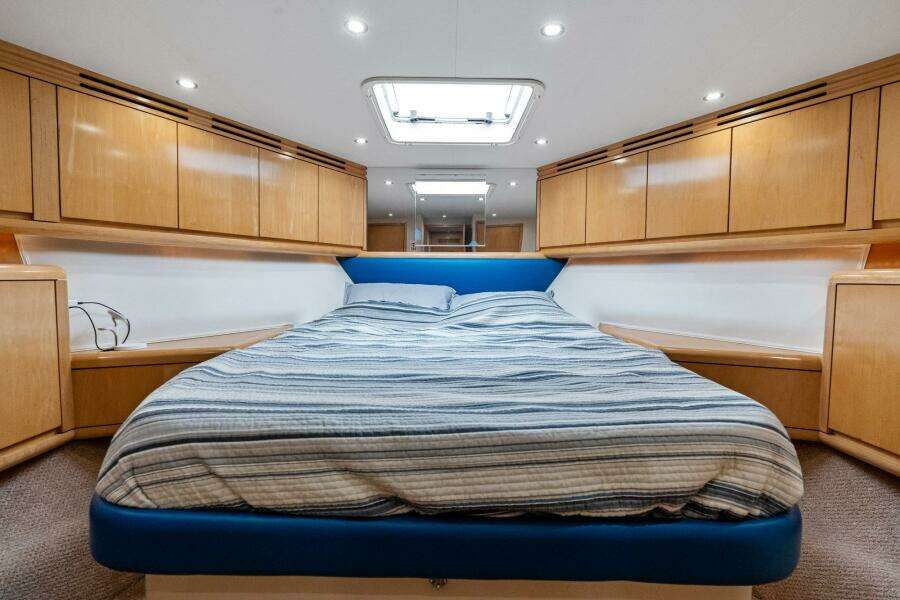 Amp d Up 60ft Hatteras Yacht For Sale