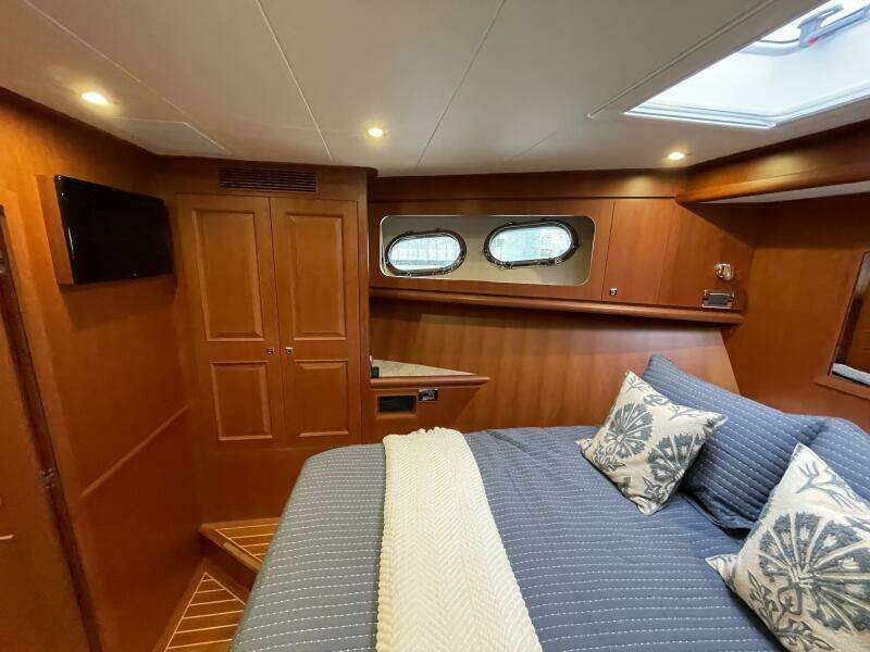 Oasis 55ft Northwest Yacht For Sale