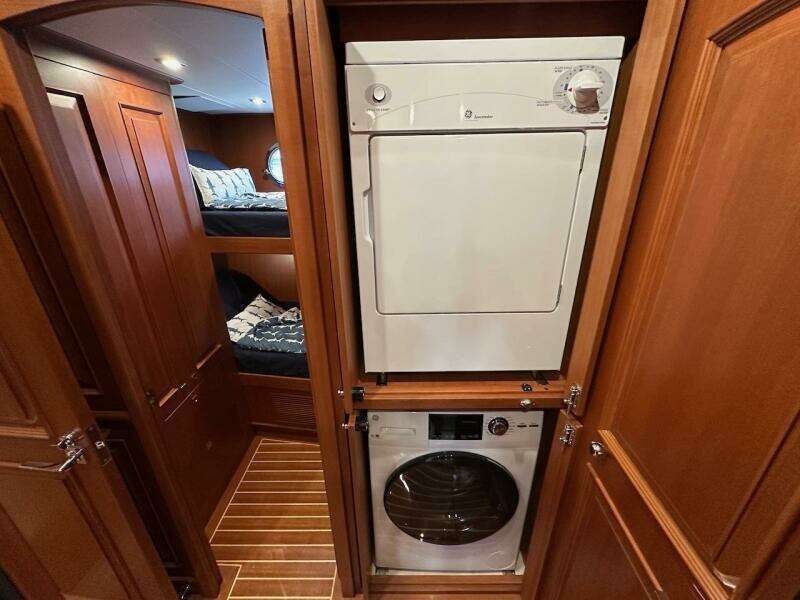 Oasis 55ft Northwest Yacht For Sale
