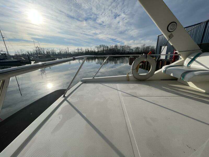 44ft Tollycraft Yacht For Sale