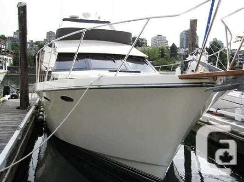 44ft Tollycraft Yacht For Sale