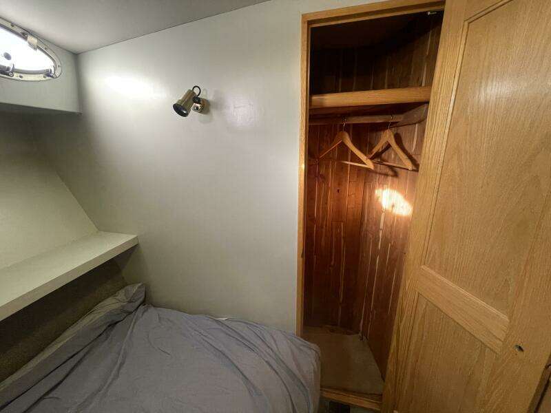 44ft Tollycraft Yacht For Sale