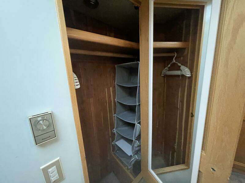 44ft Tollycraft Yacht For Sale