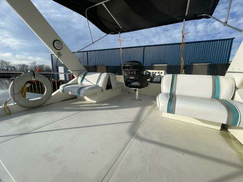 44ft Tollycraft Yacht For Sale