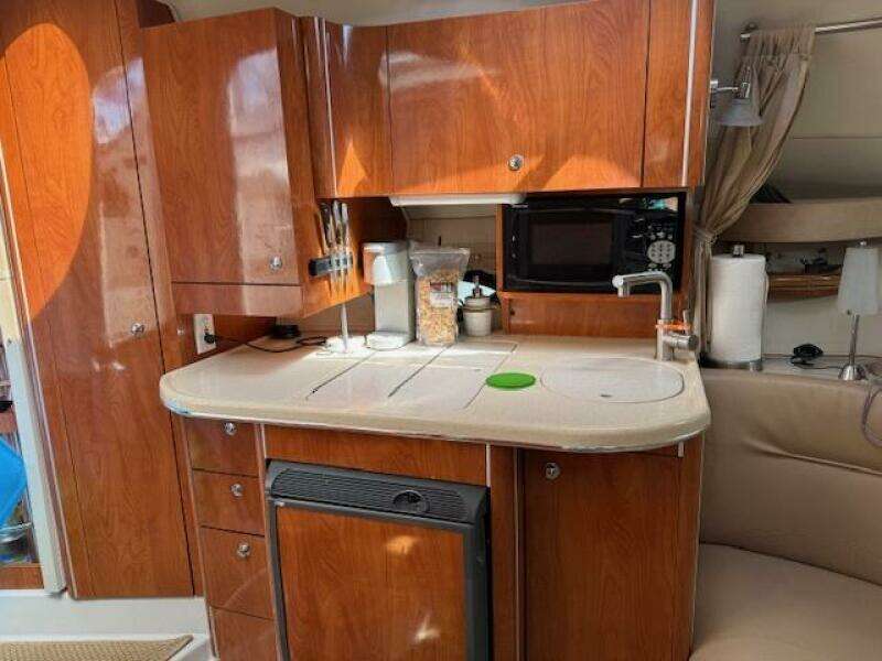 31ft Doral Yacht For Sale