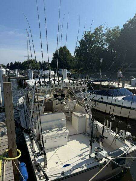 28ft Carolina Classic Yacht For Sale