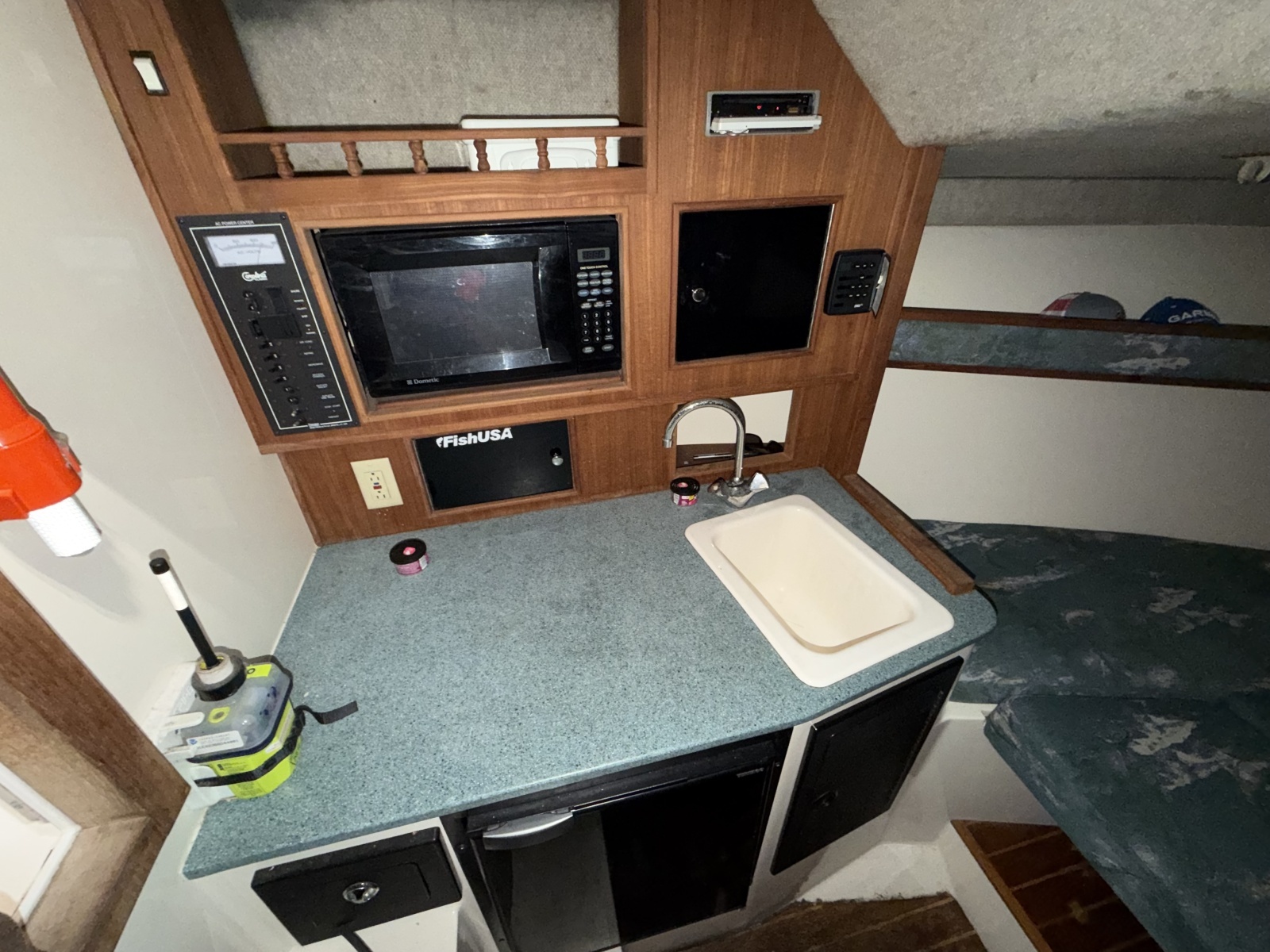 2006 Carolina Classic 28 Express