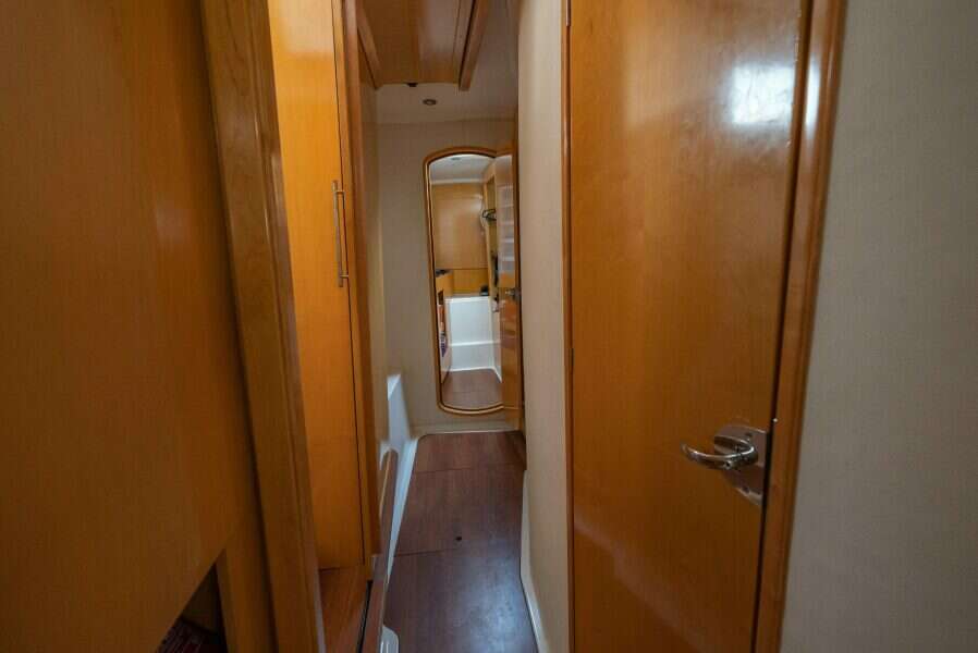 2009-fountaine-pajot-orana-44-sail-9895324-20250804094303099-27.jpg
