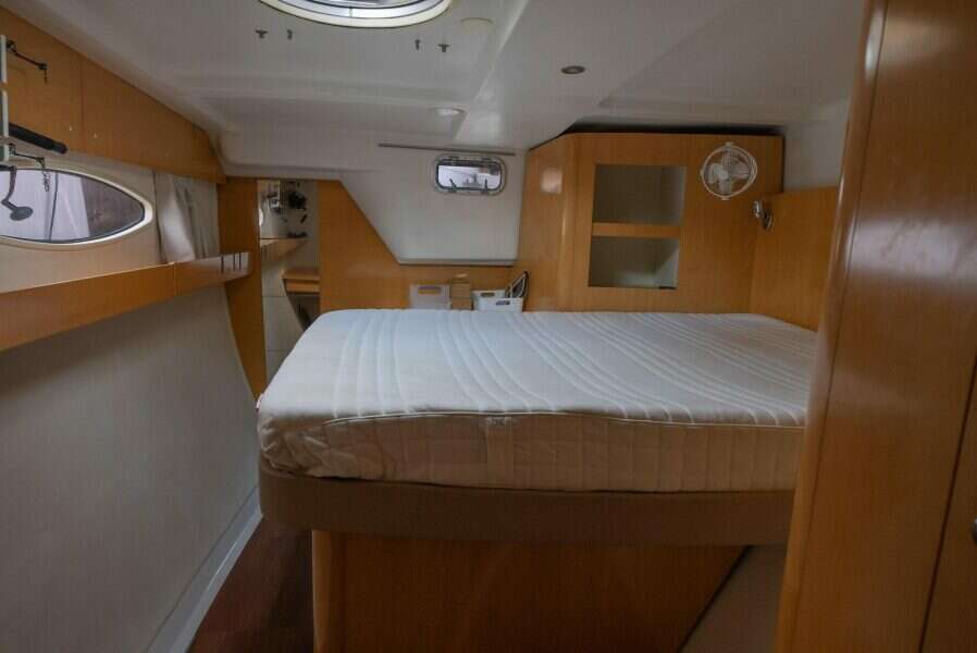 2009-fountaine-pajot-orana-44-sail-9895324-20250804094303084-25.jpg