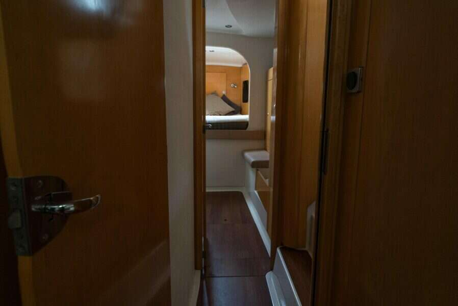 2009-fountaine-pajot-orana-44-sail-9895324-20250804094303024-18.jpg