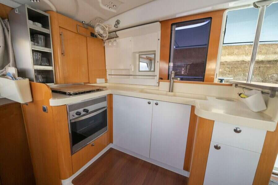 2009-fountaine-pajot-orana-44-sail-9895324-20250804094302973-12.jpg