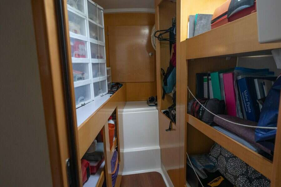 2009-fountaine-pajot-orana-44-sail-9895324-20250804094303124-30.jpg