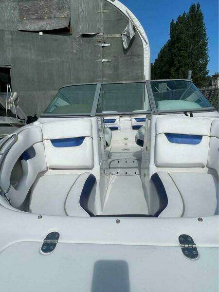 24ft Four Winns Yacht For Sale