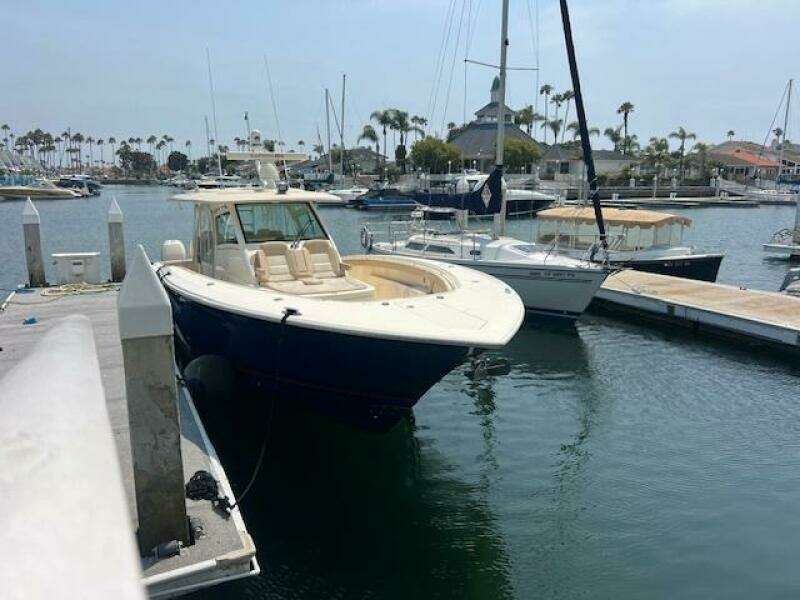 Scout 420LXF 42ft Scout Yacht For Sale
