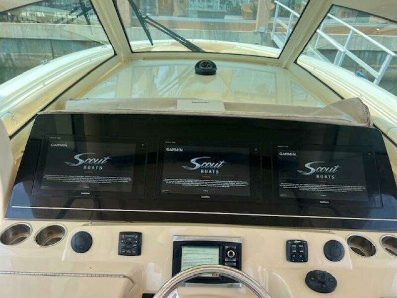 Scout 420LXF 42ft Scout Yacht For Sale