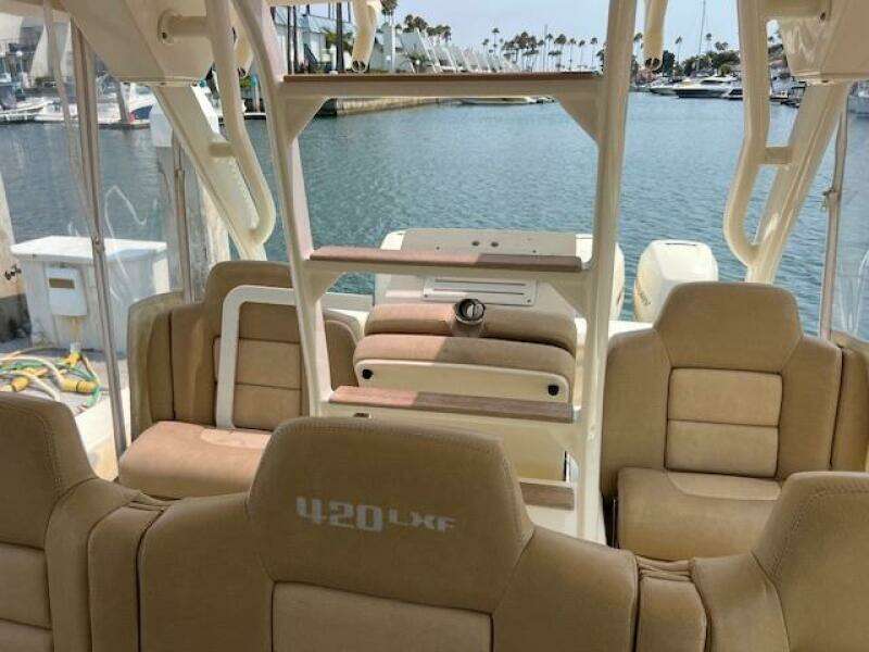 Scout 420LXF 42ft Scout Yacht For Sale
