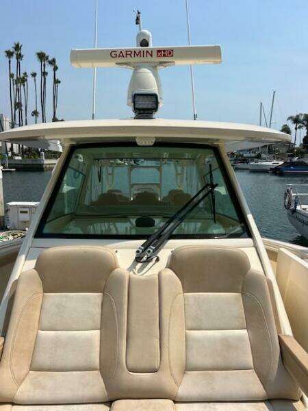 Scout 420LXF 42ft Scout Yacht For Sale