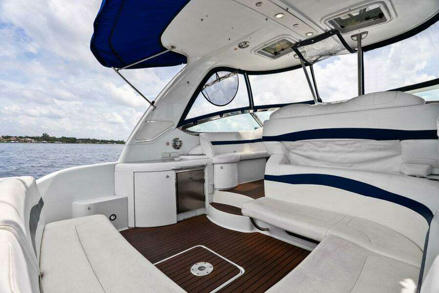 Pura Vida 40ft Formula Yacht For Sale